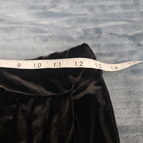 Rue 21 Velvet Black Mini Skirt With Overlay! - Picture 4 of 5